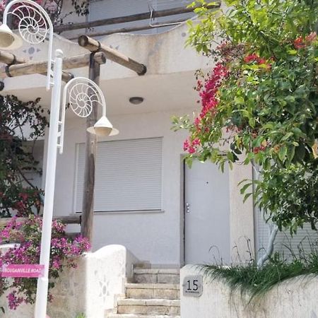 Vila 15 Bougainville Saranda Extérieur photo